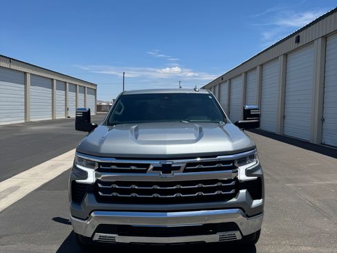 Used 2025 Chevrolet Silverado 1500 LTZ w/ Max Trailering Package AWD/4WD image 2