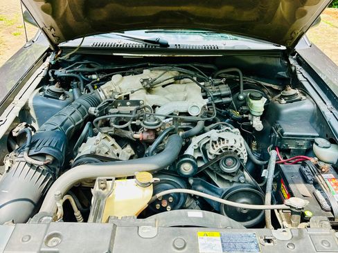 Used 2003 Ford Mustang Coupe RWD image 11