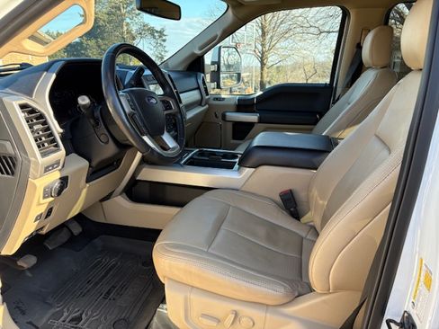 Used 2020 Ford F250 Lariat w/ Lariat Ultimate Package image 10