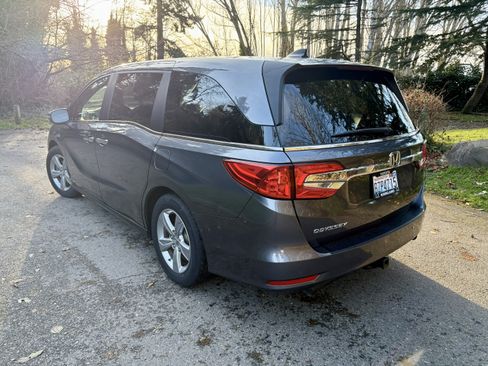 Used 2018 Honda Odyssey EX-L image 19