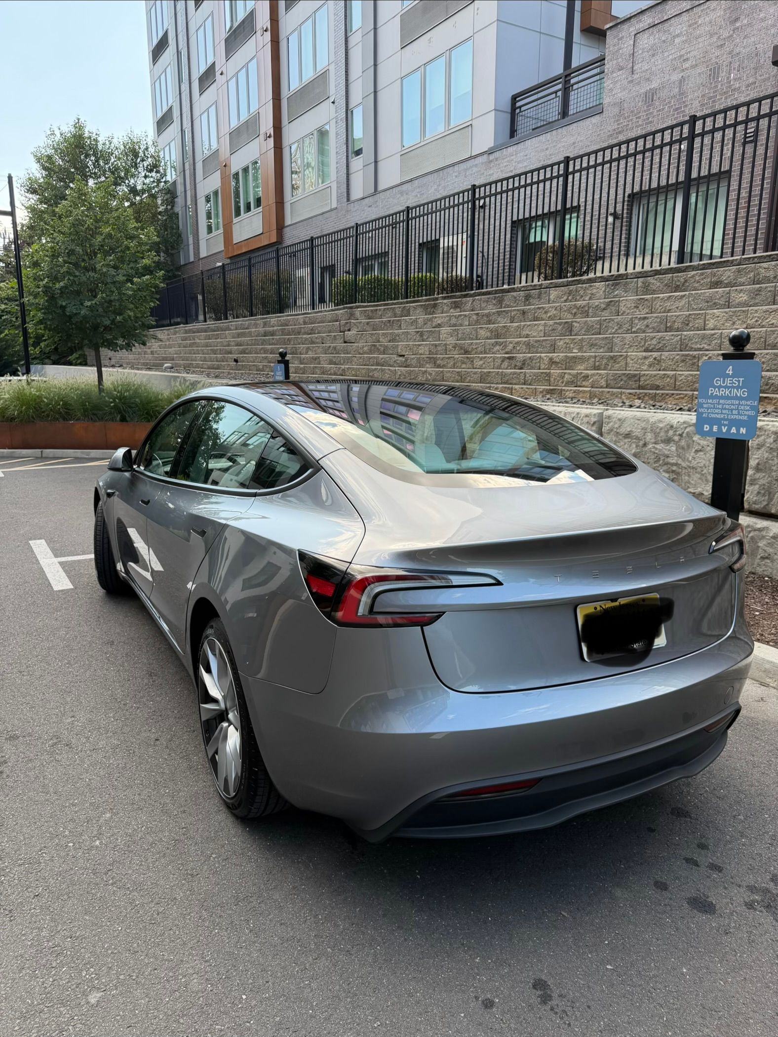 Used 2025 Tesla Model 3 Long Range RWD image 12