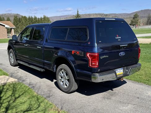 Used 2017 Ford F150 Lariat w/ Equipment Group 502A Luxury image 8