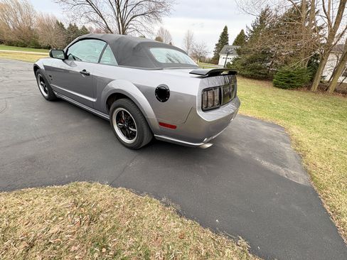 Used 2007 Ford Mustang GT Premium image 21