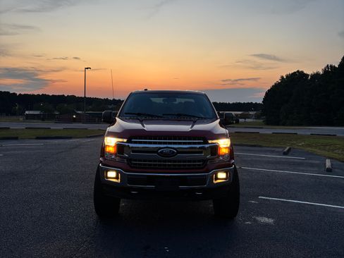 Used 2018 Ford F150 XLT w/ Equipment Group 302A Luxury image 2