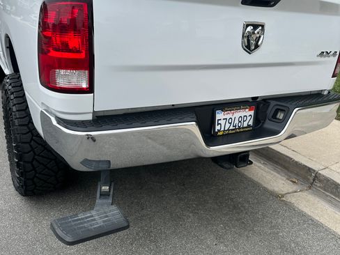 Used 2018 RAM 2500 Tradesman w/ Chrome Appearance Group AWD/4WD image 17