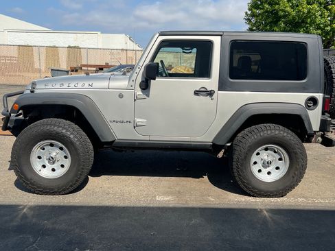 Used 2007 Jeep Wrangler Rubicon w/ Dual Top Group image 12