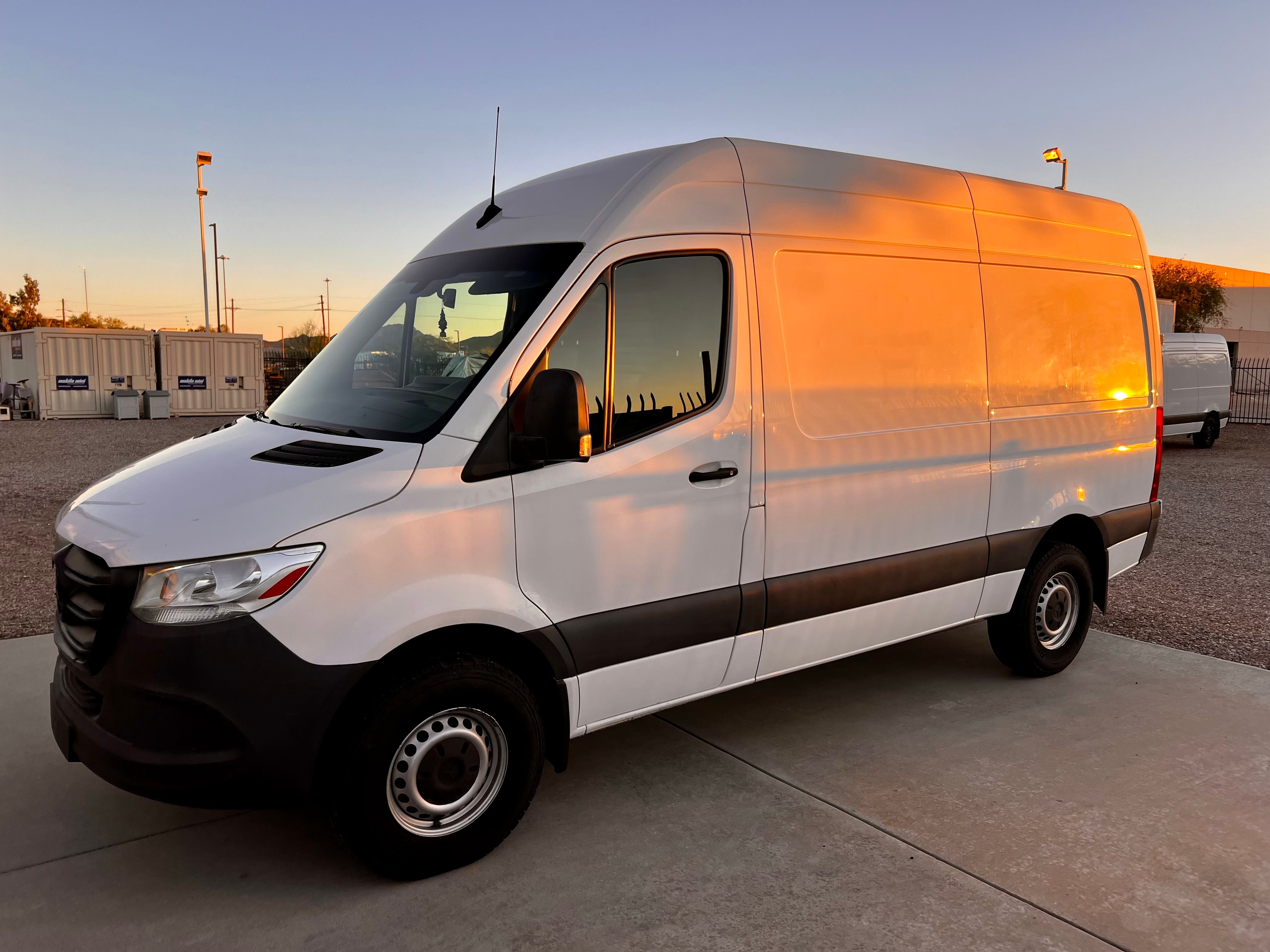 Used 2019 Mercedes-Benz Sprinter 144 Cargo image 1