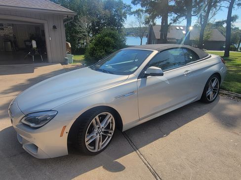 Used 2016 BMW 650i Convertible image 1