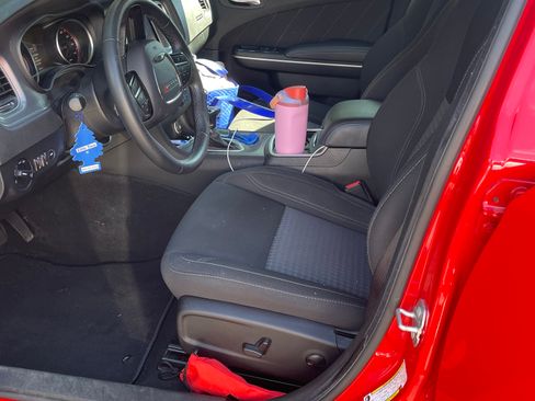 Used 2023 Dodge Charger SXT image 10