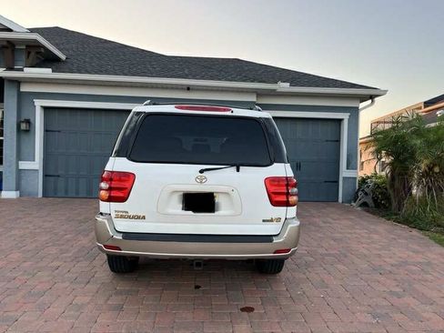 Used 2002 Toyota Sequoia SR5 image 10