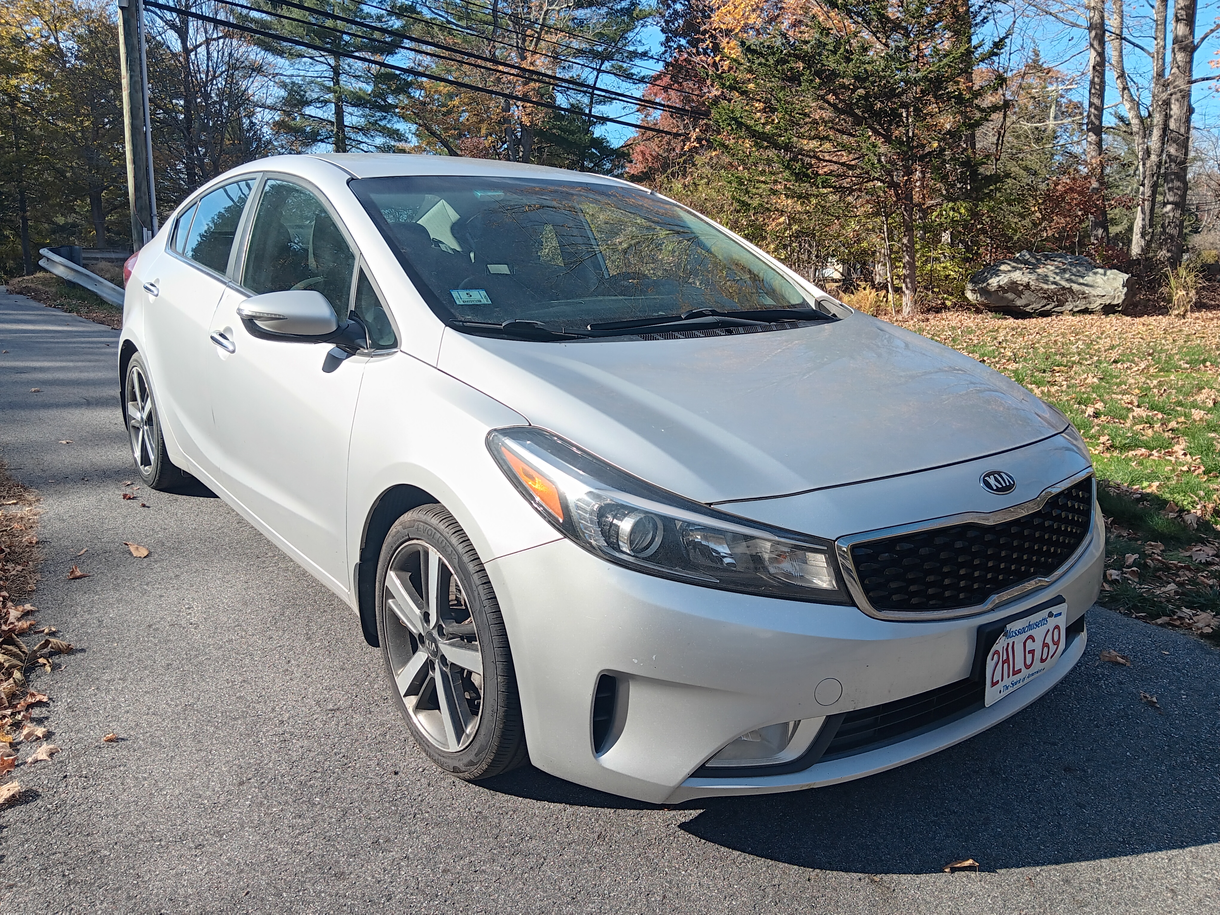 Used 2017 Kia Forte EX FWD image 12