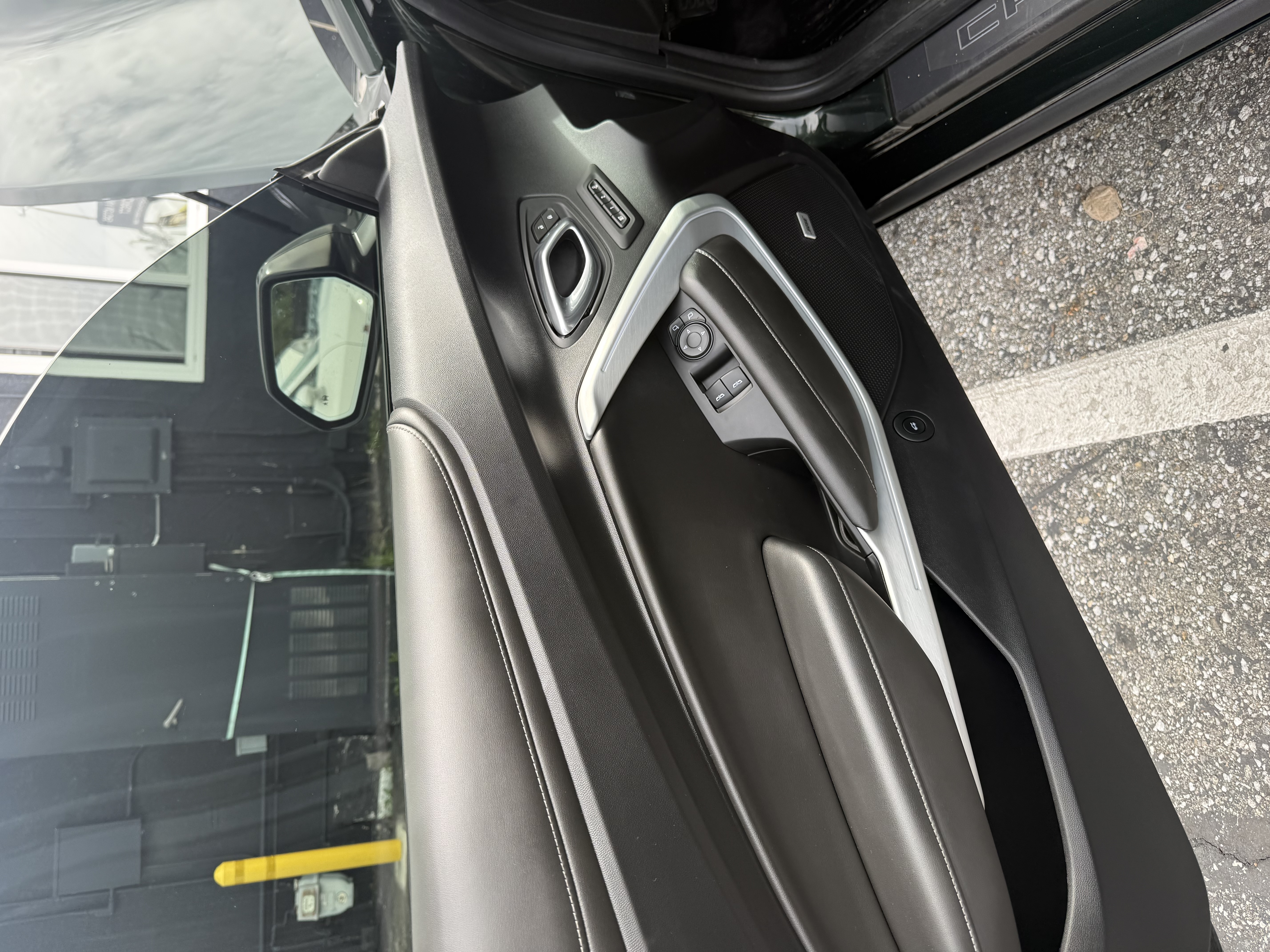 Used 2020 Chevrolet Camaro SS RWD image 11
