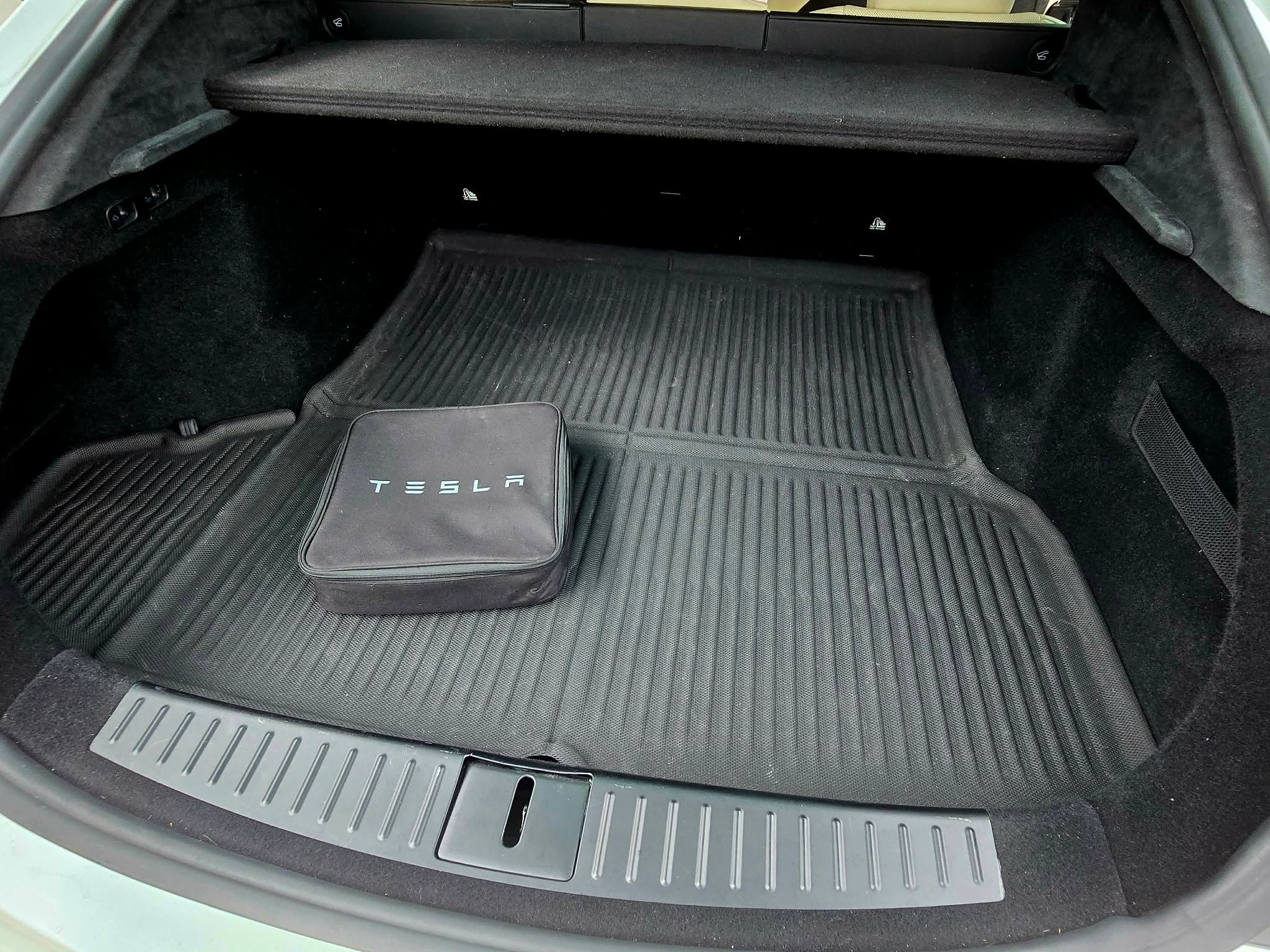 Used 2022 Tesla Model S Standard Range AWD/4WD image 18
