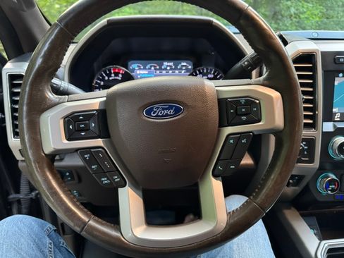Used 2019 Ford F350 King Ranch w/ King Ranch Ultimate Package AWD/4WD image 8