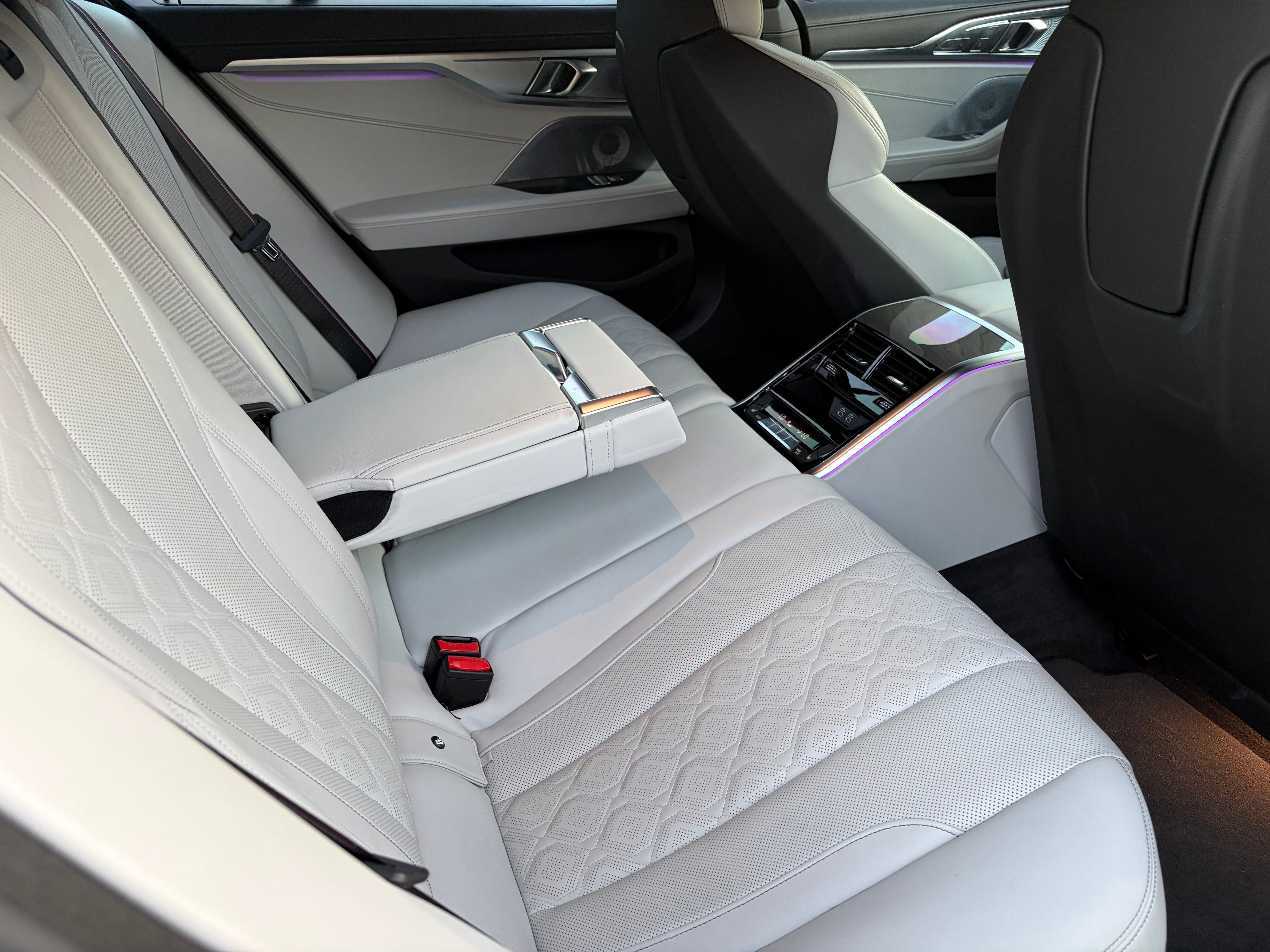 Used 2022 BMW M8 Gran Coupe xDrive Competition w/ M Carbon Exterior Package AWD/4WD image 21