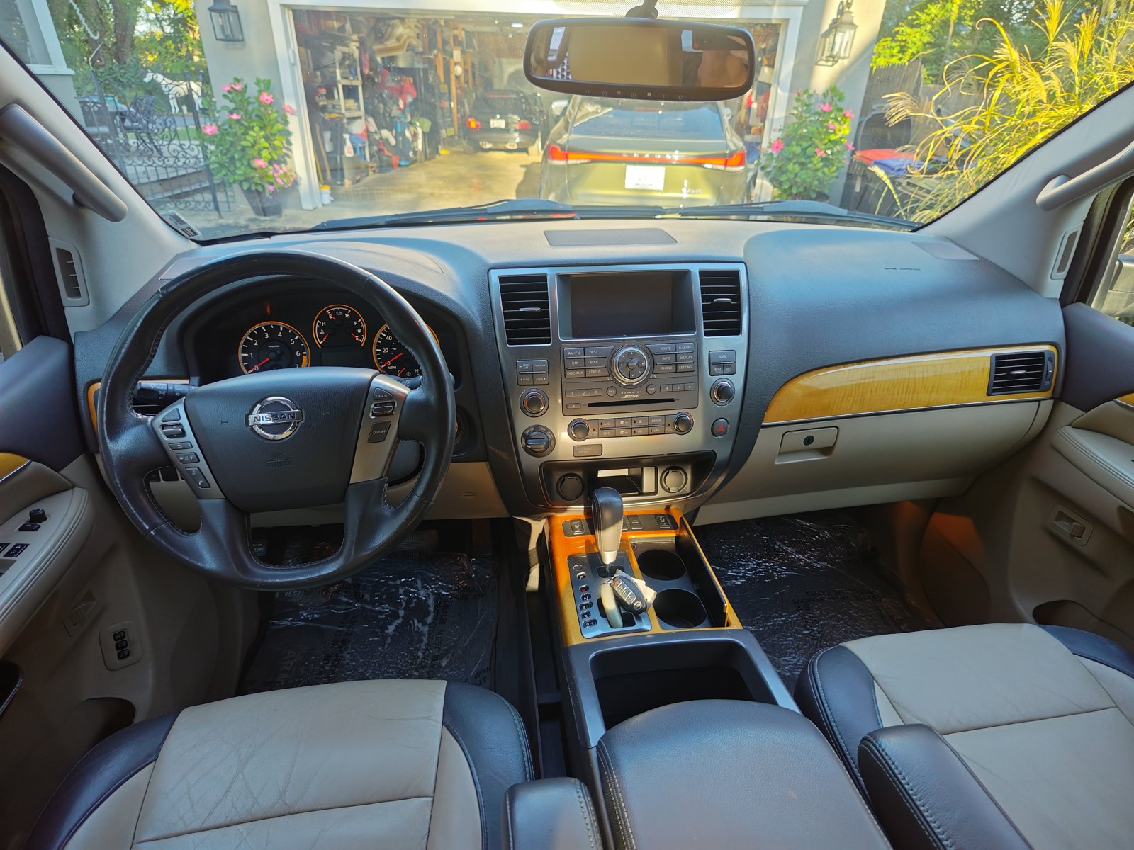 Used 2013 Nissan Armada Platinum w/ Platinum Reserve Pkg AWD/4WD image 9