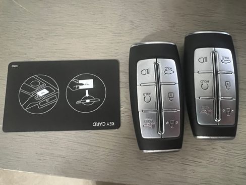 Used 2023 Genesis G70 3.3T w/ Sport Advanced Package image 27