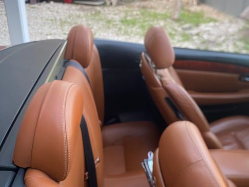 Used 2005 Lexus SC 430 Convertible RWD image 17