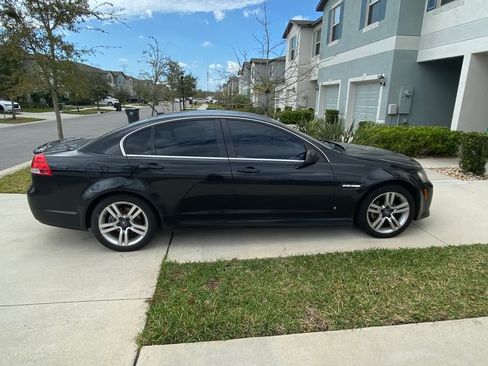 Used 2008 Pontiac G8 Sedan 4D image 2