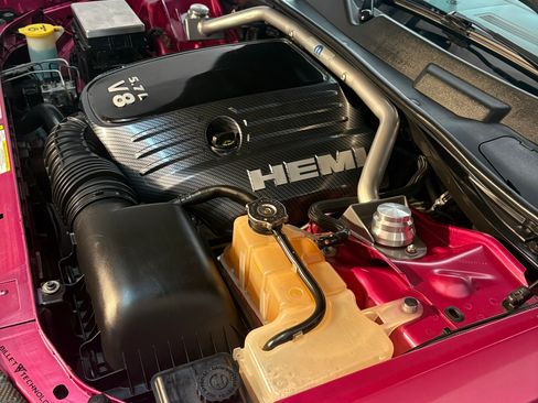 Used 2010 Dodge Challenger R/T RWD image 26