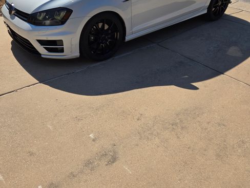 Used 2016 Volkswagen Golf Hatchback Sedan 4D image 20