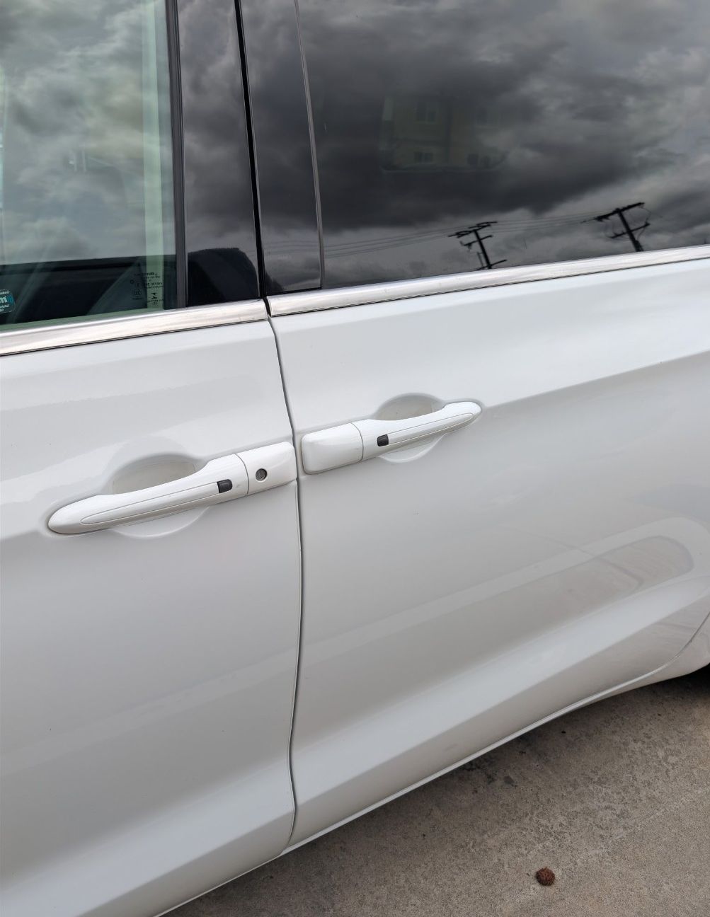 Used 2022 Chrysler Pacifica Touring-L FWD image 9