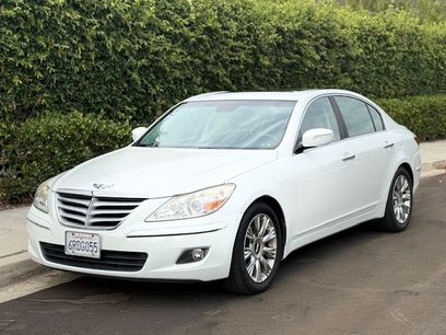 Used 2011 Hyundai Genesis 3.8 w/ Premium Navigation Pkg 3