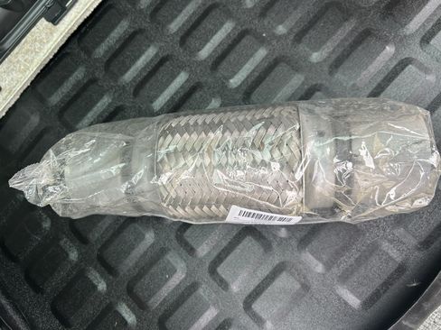 Used 2004 Porsche Cayenne S image 27