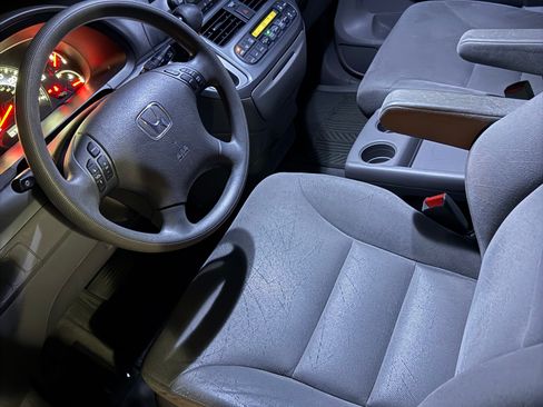 Used 2008 Honda Odyssey EX image 4