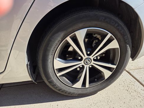 Used 2021 Nissan Sentra SV image 8