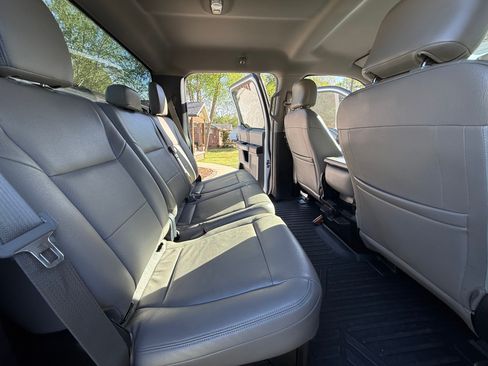 Used 2017 Ford F250 XLT image 10