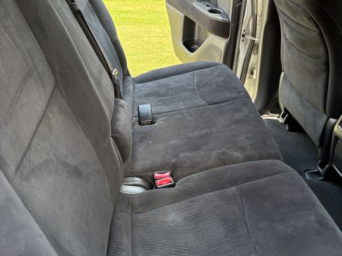 Used 2013 Nissan Pathfinder S FWD image 14