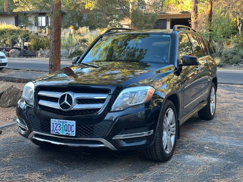 Used 2014 Mercedes-Benz GLK 250 BlueTEC 4MATIC image 4