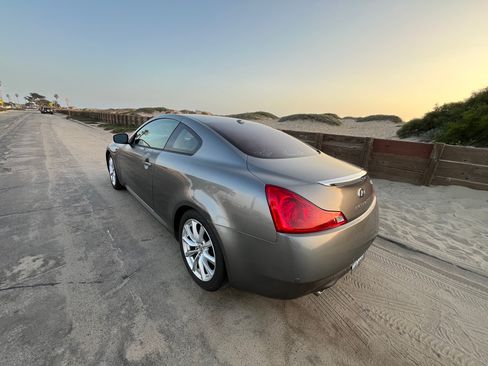 Used 2012 INFINITI G37 Journey w/ Premium Pkg RWD image 9
