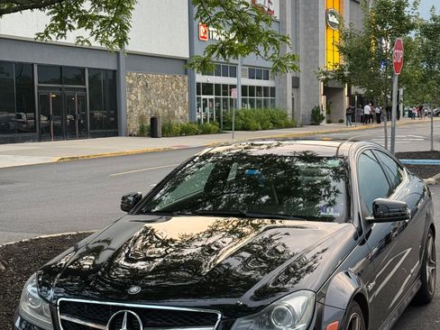 Used 2012 Mercedes-Benz C 63 AMG Coupe image 13