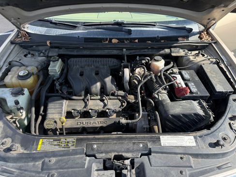 Used 2007 Ford Five Hundred SEL image 17