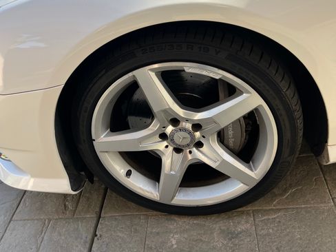 Used 2015 Mercedes-Benz SL 400 image 11