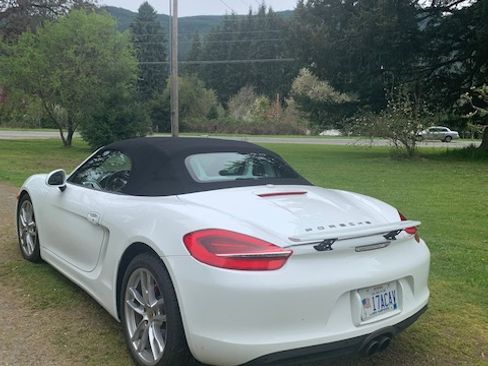 Used 2016 Porsche Boxster S RWD image 13