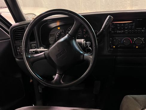 Used 2002 GMC Sierra 1500 2WD Extended Cab image 12