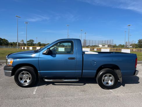 Used 2006 Dodge Ram 1500 Truck ST w/ SXT Group image 2