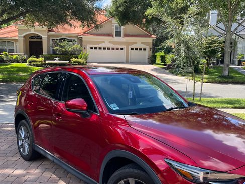 Used 2021 MAZDA CX-5 Grand Touring image 2