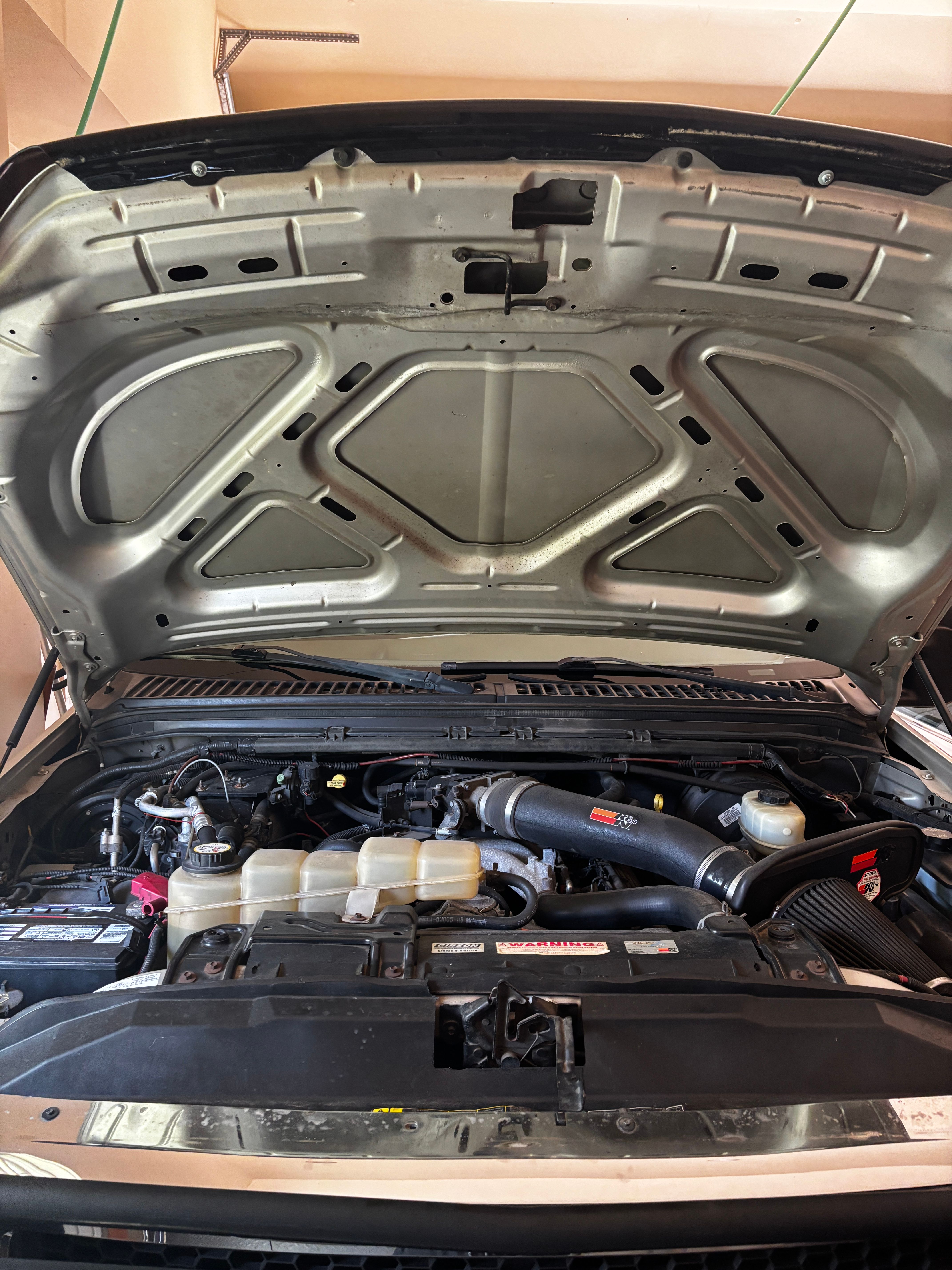 Used 2005 Ford Excursion XLT AWD/4WD image 18