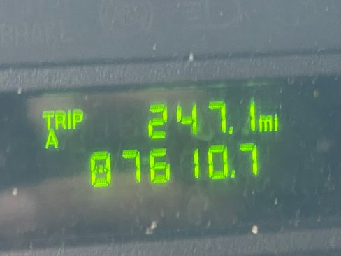 Used 2010 Ford E-250 and Econoline 250 image 21