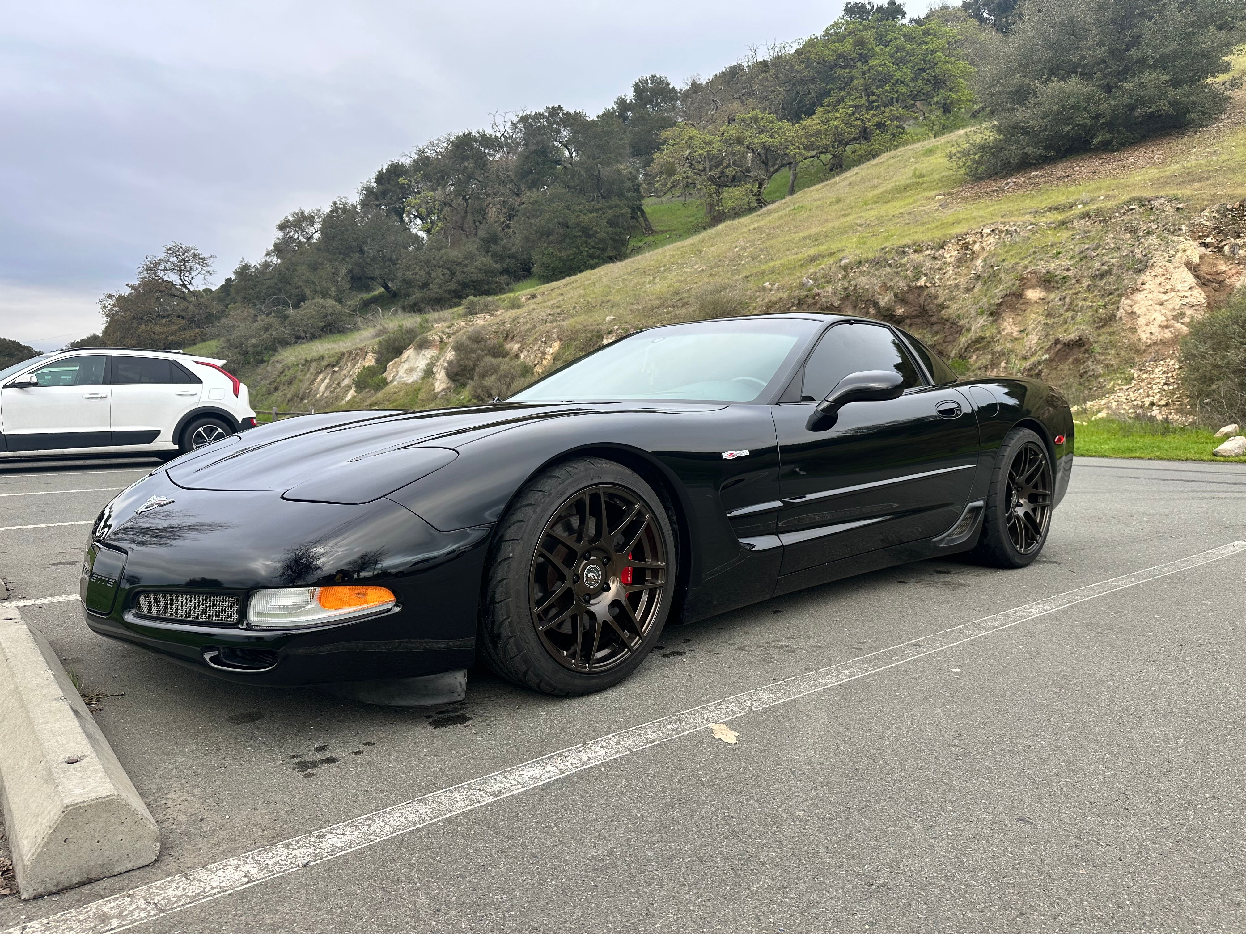 Used 2003 Chevrolet Corvette Z06 w/ Memory Package, 3 Drivers RWD image 5