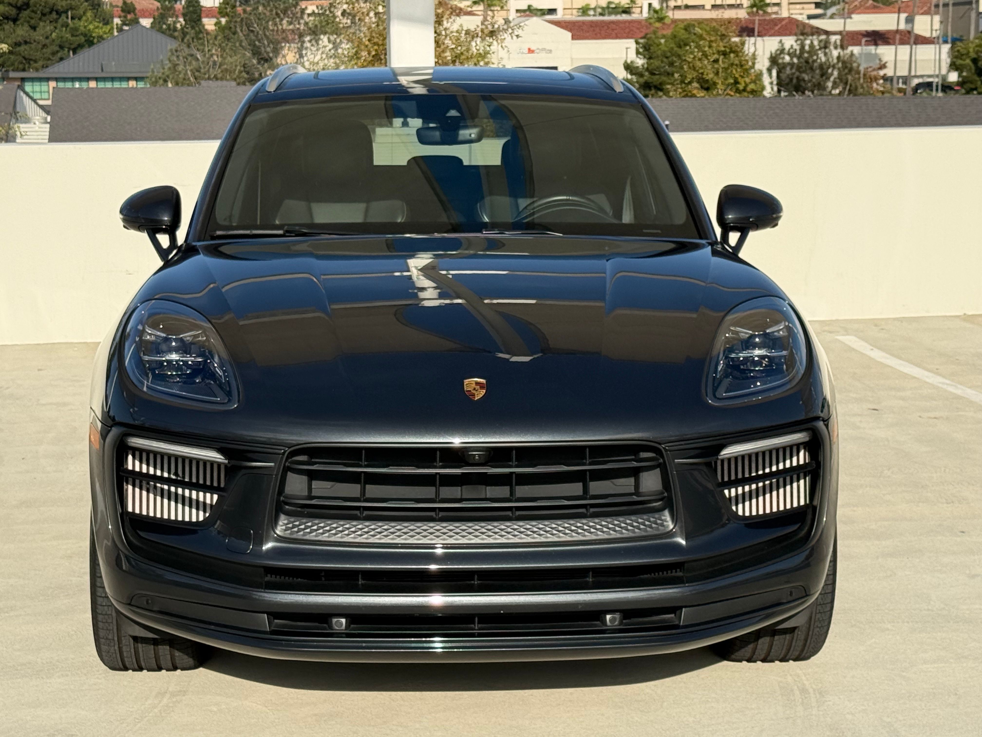 Used 2022 Porsche Macan S AWD/4WD image 4