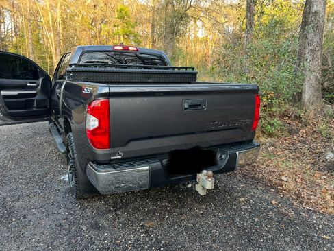 Used 2020 Toyota Tundra SR5 image 16