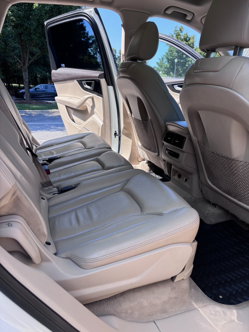 Used 2019 Audi Q7 3.0T Premium Plus w/ Premium Plus Package AWD/4WD image 15
