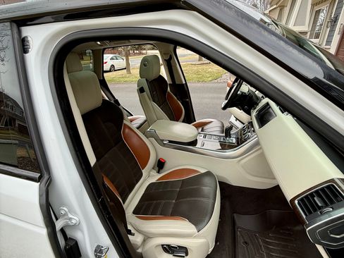 Used 2015 Land Rover Range Rover Sport Autobiography image 9
