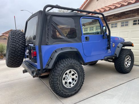 Used 1997 Jeep Wrangler Sport image 4
