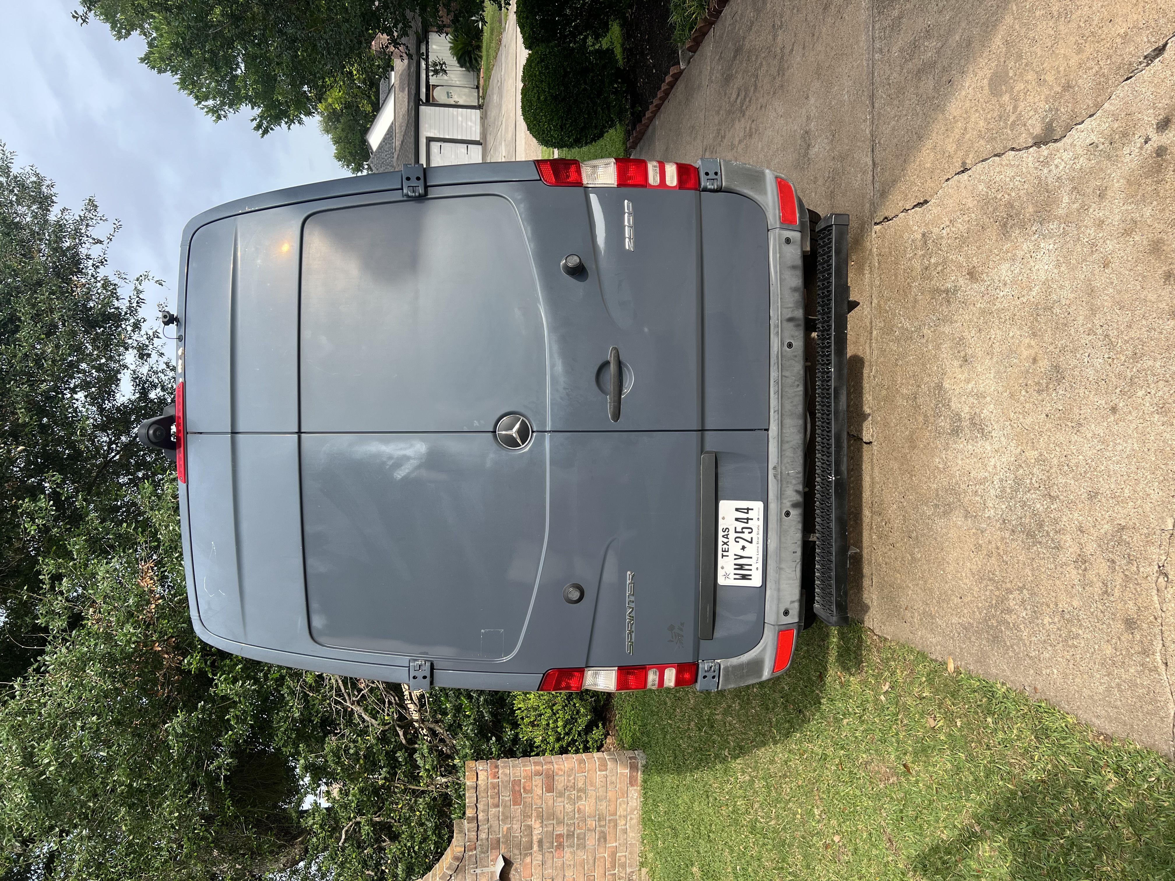 Used 2018 Mercedes-Benz Sprinter 2500 image 13